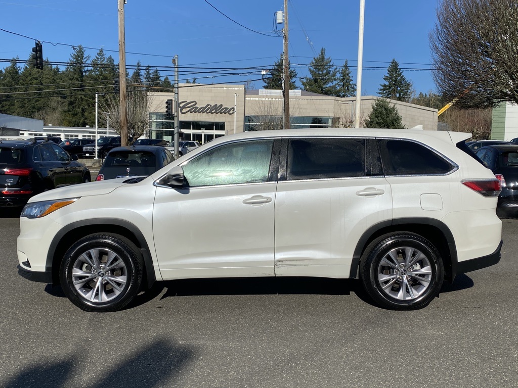 Pre-Owned 2016 Toyota Highlander LE Plus V6 4D Sport Utility In ...